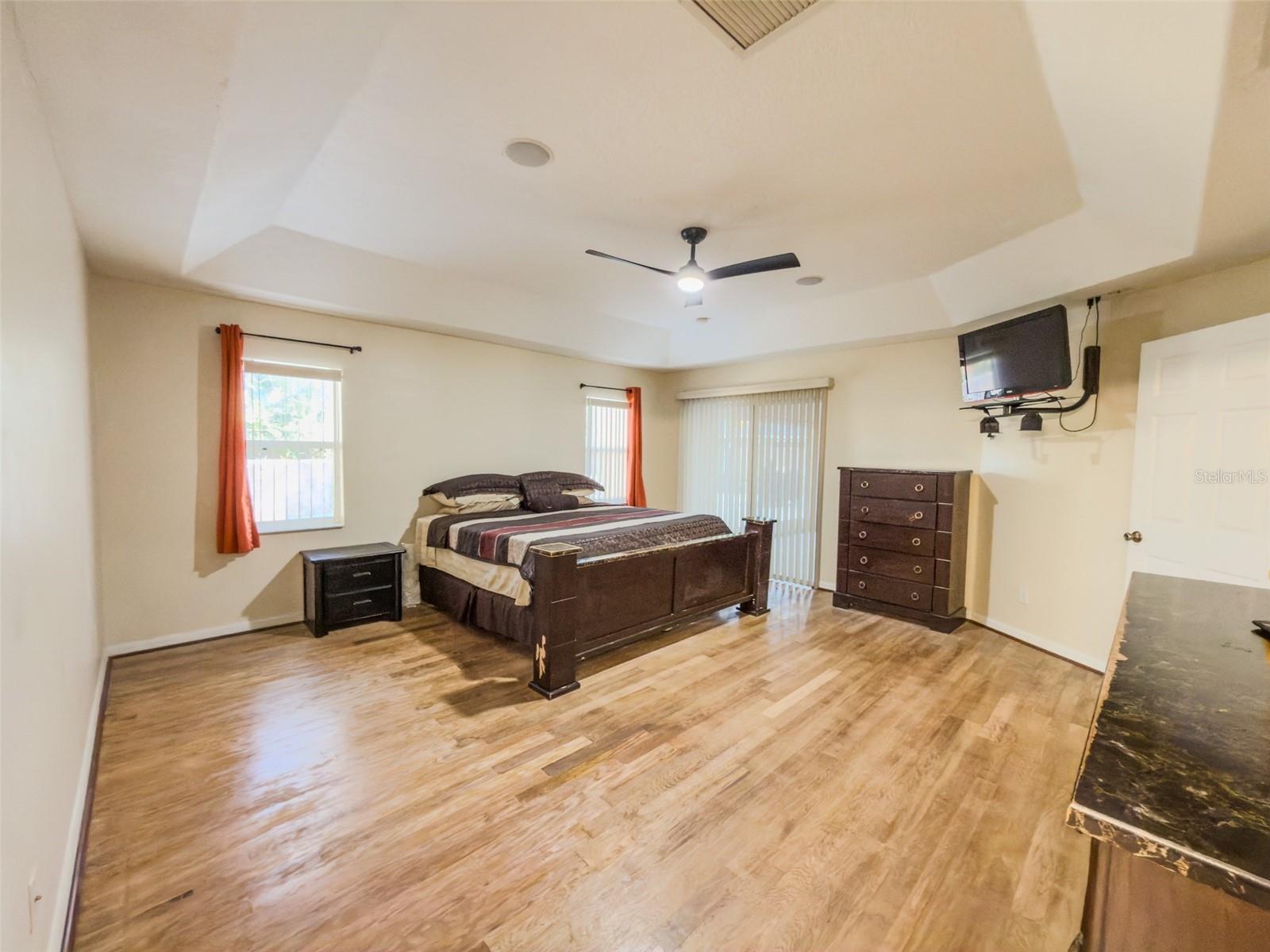 LEESBURG THE PULP MILL SUB - Residential