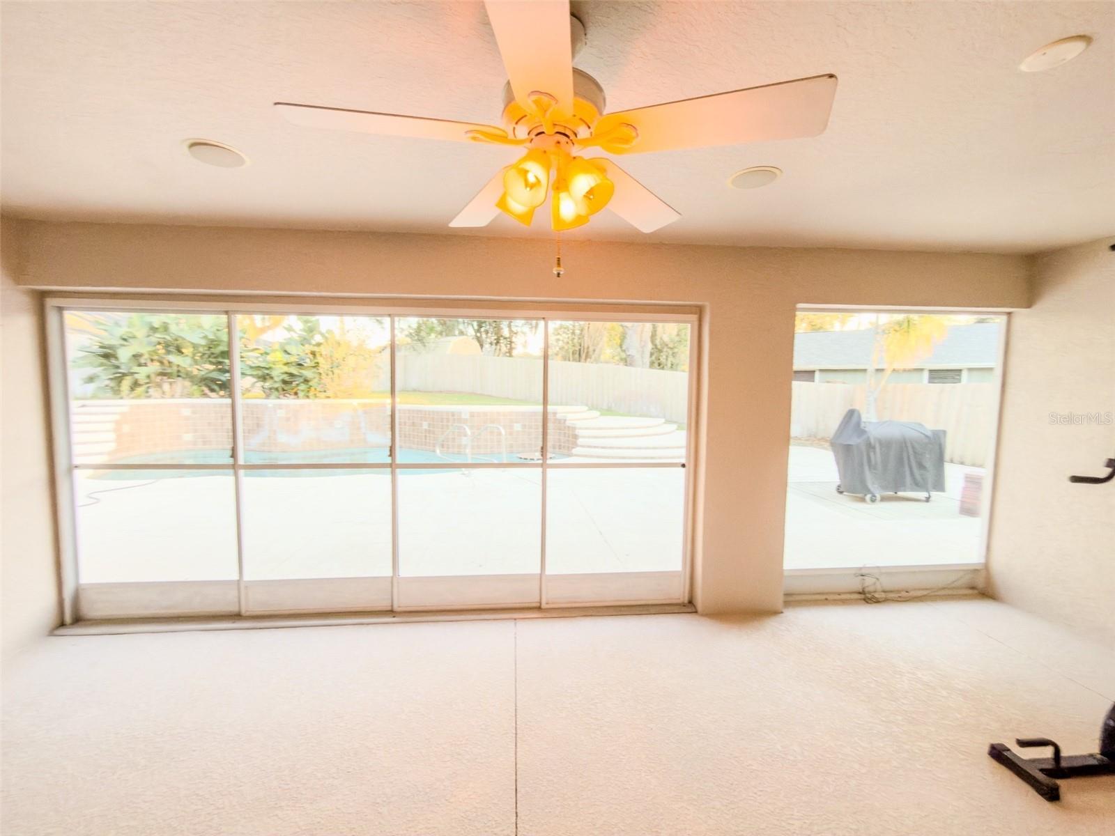 LEESBURG THE PULP MILL SUB - Residential