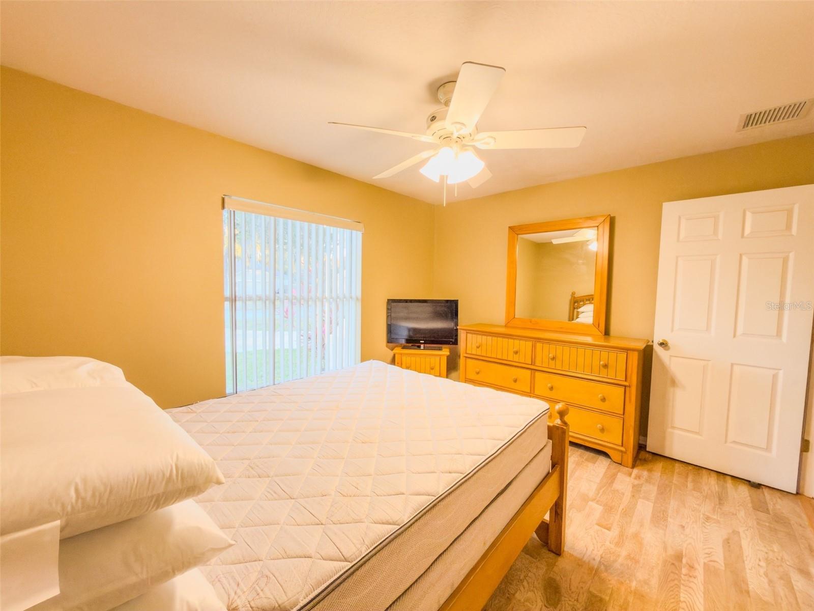 LEESBURG THE PULP MILL SUB - Residential