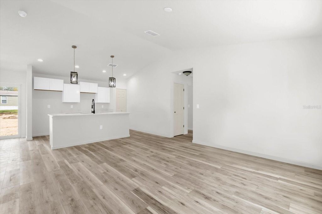 Photo of 11115 SW 107th Place, Dunnellon, FL 34432 (MLS # O6333602)