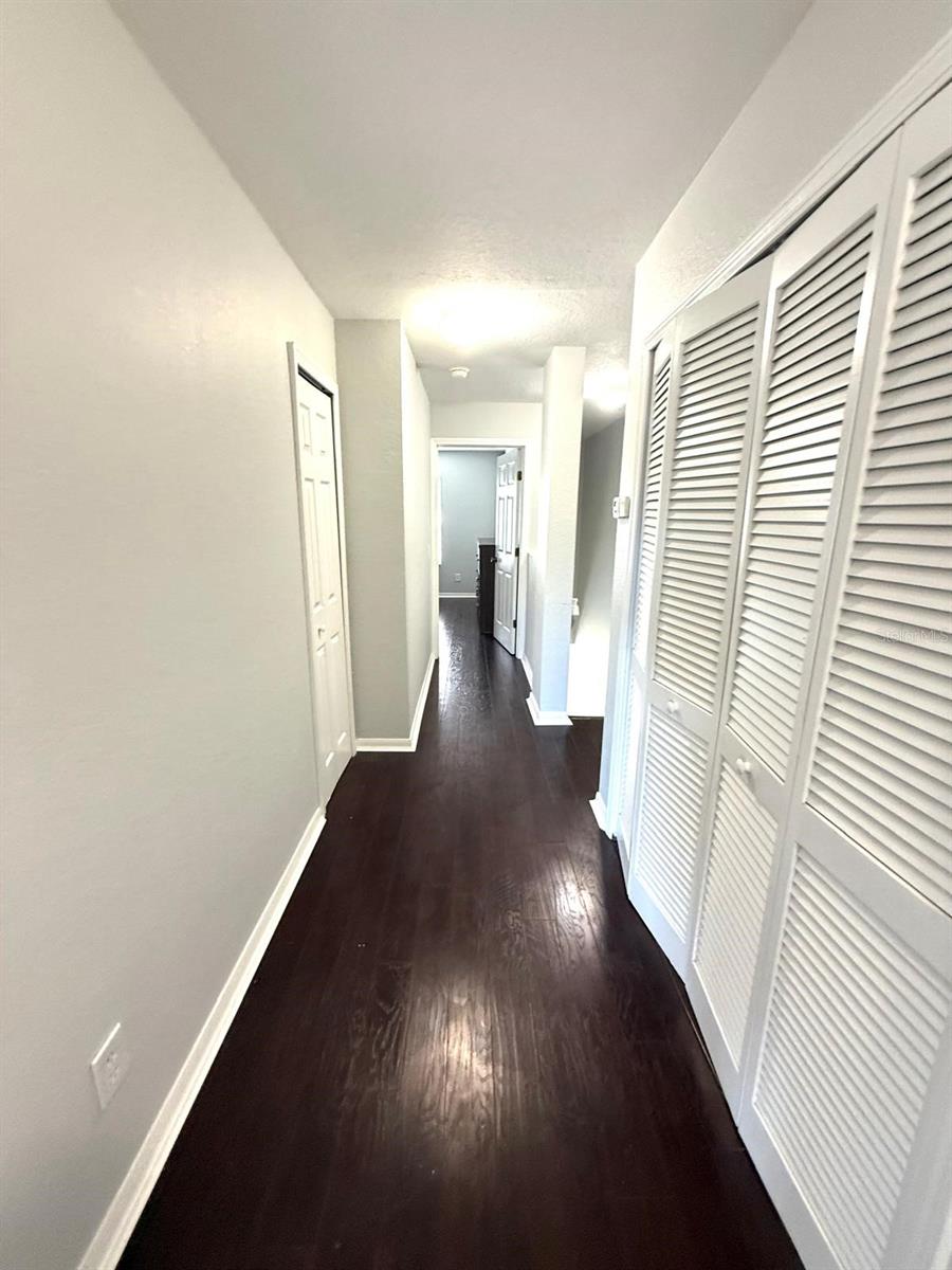 RIVERCREST TWNHMS WEST PHAS - Residential