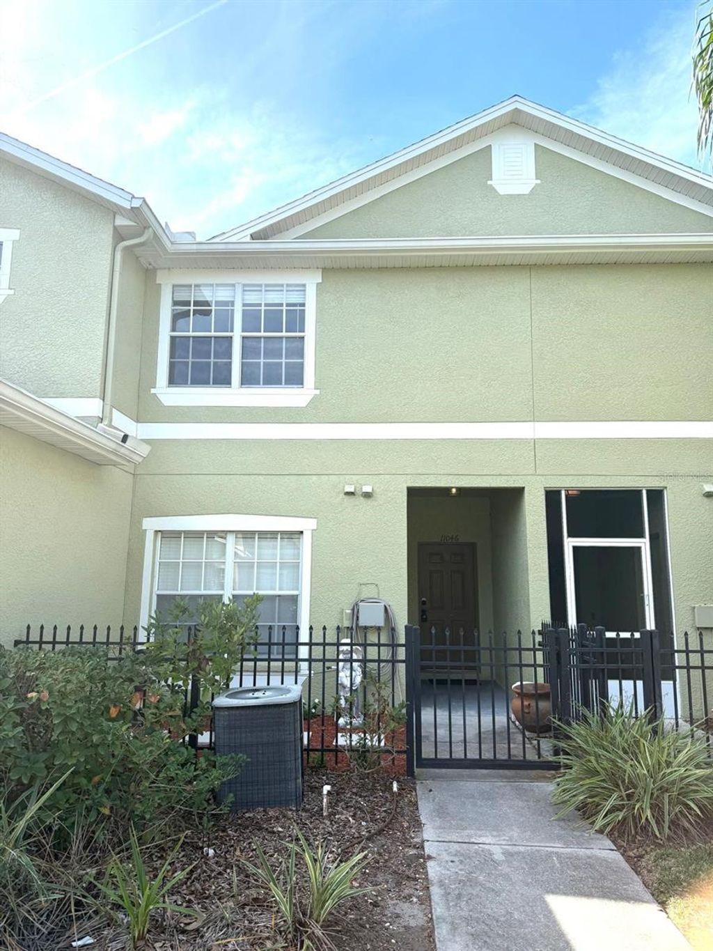 Photo of 11046 Winter Crest Drive, Riverview, FL 33569 (MLS # TB8460728)