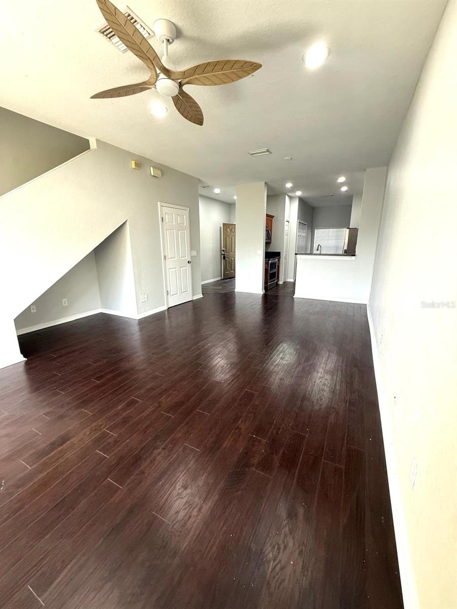 RIVERCREST TWNHMS WEST PHAS - Residential