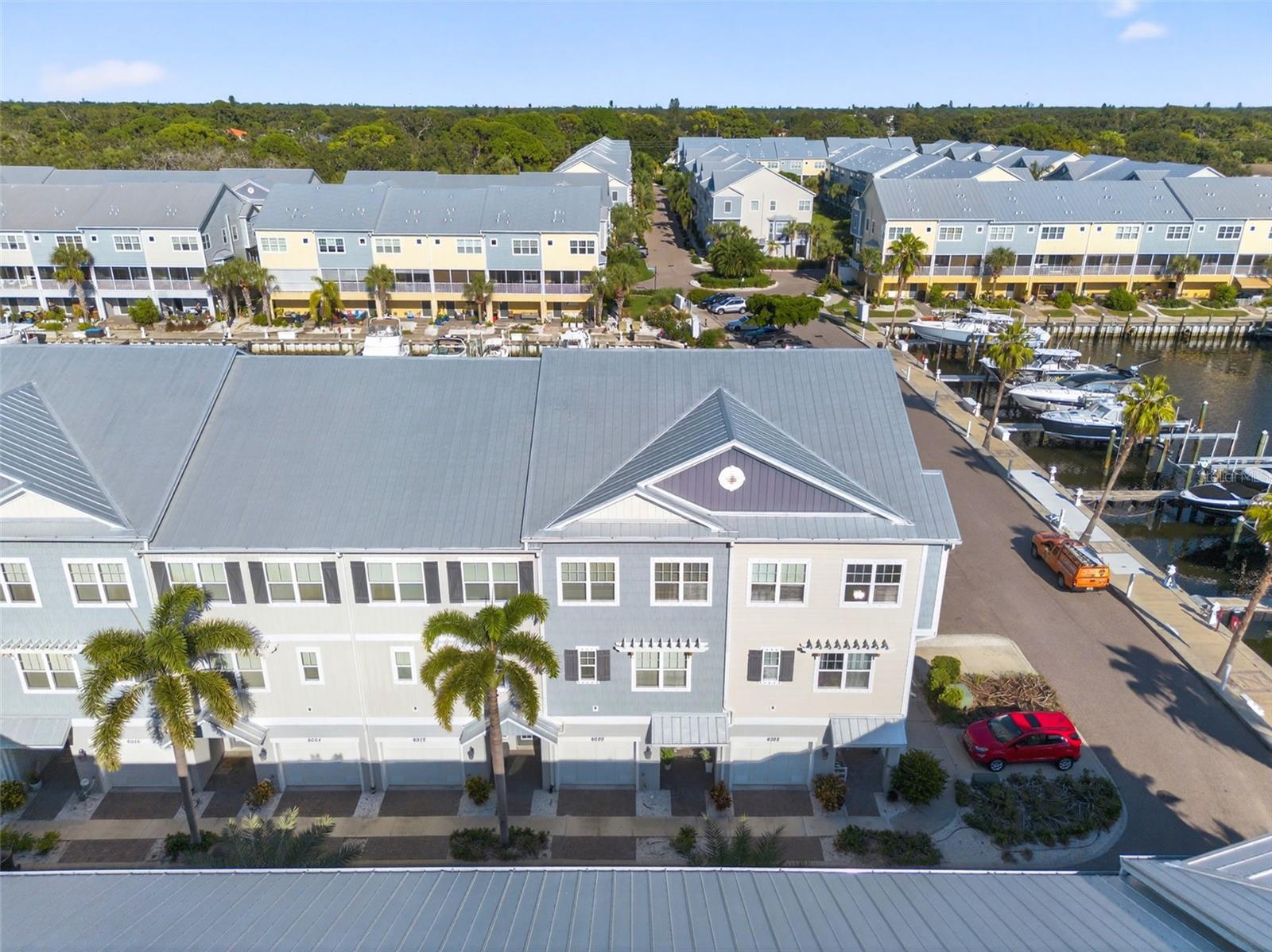 COVE AT LOGGERHEAD MARINA - Residential