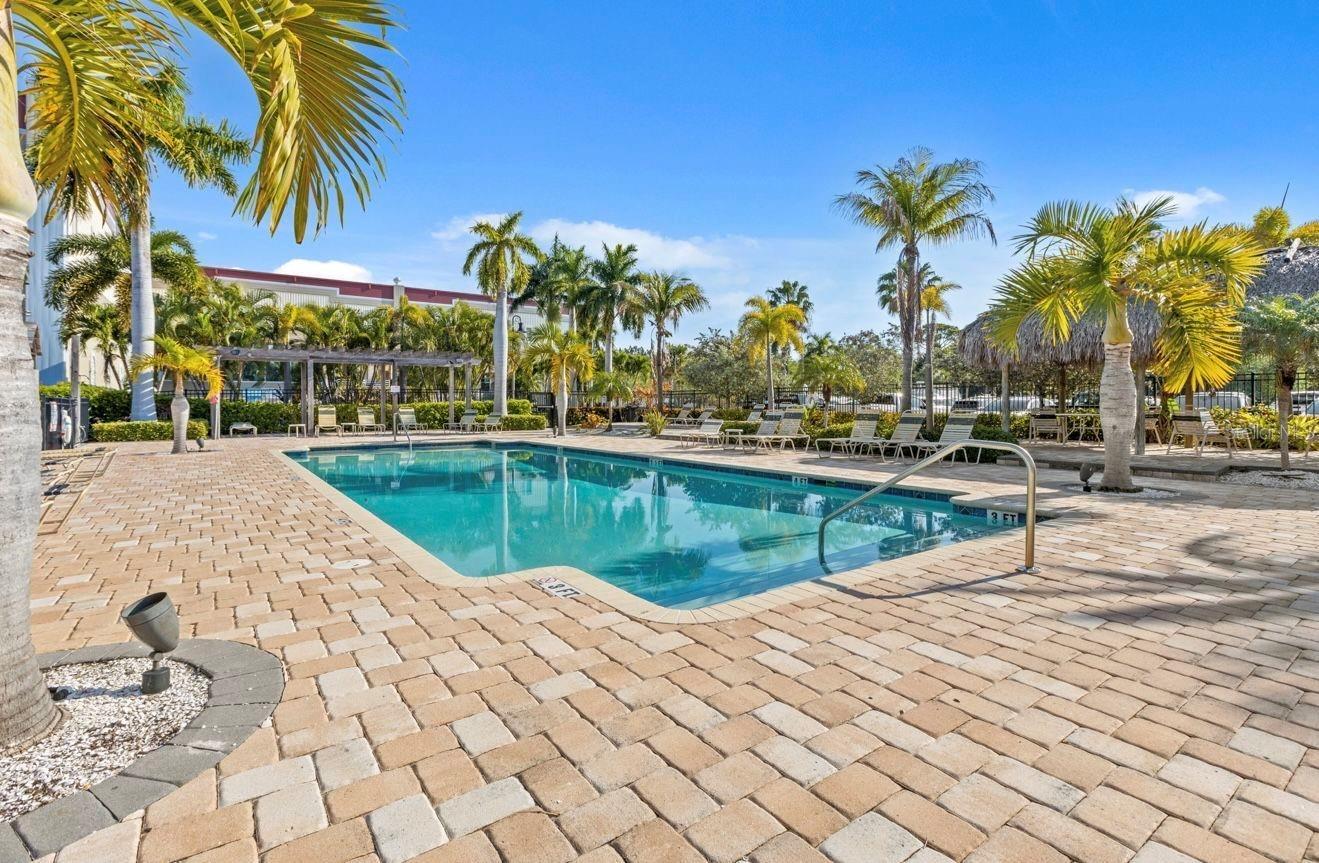 COVE AT LOGGERHEAD MARINA - Residential