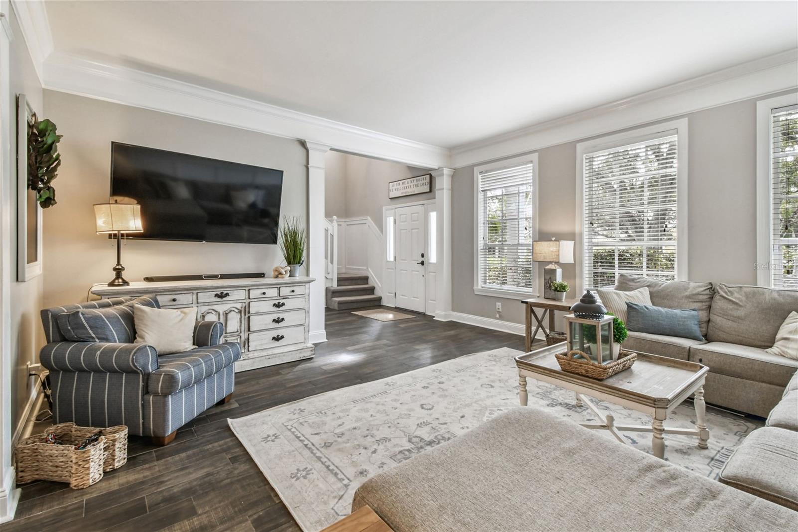 TAMPA PALMS - Residential