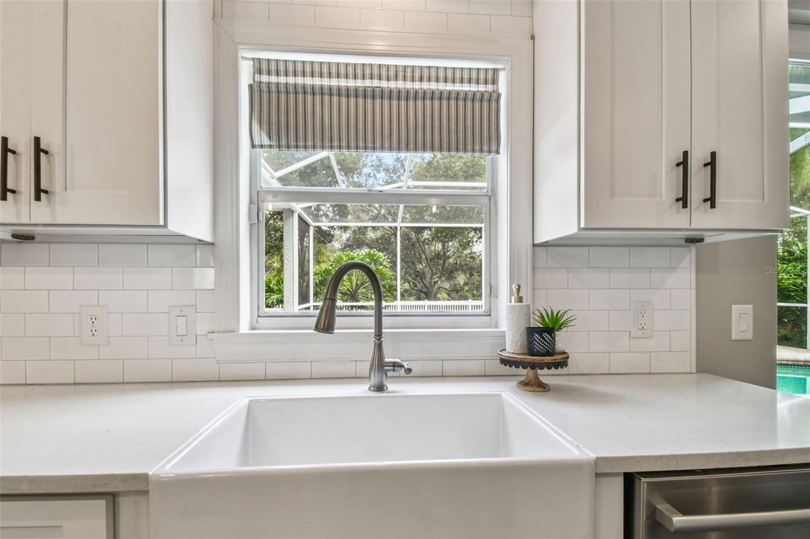 TAMPA PALMS - Residential