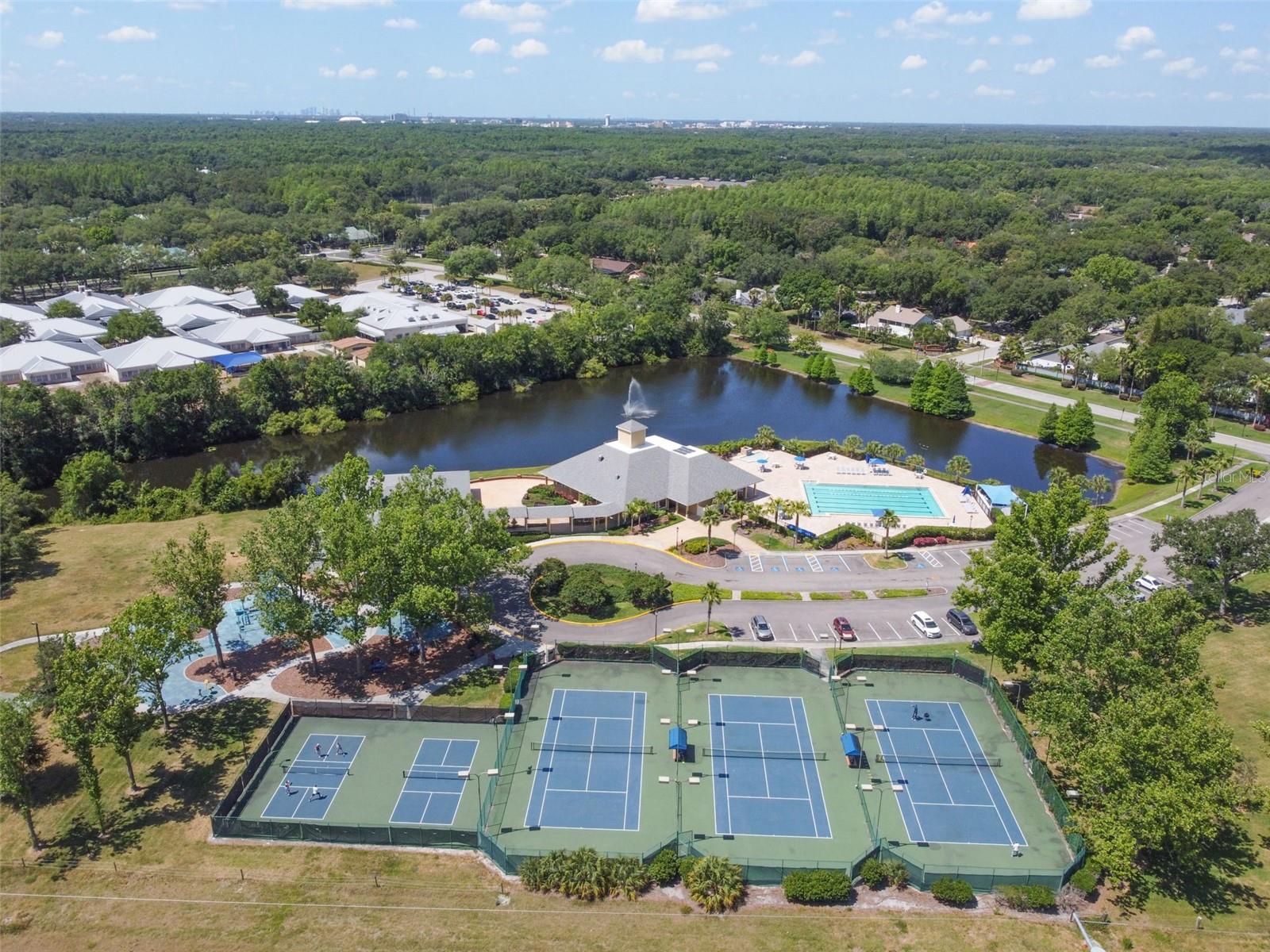 TAMPA PALMS - Residential