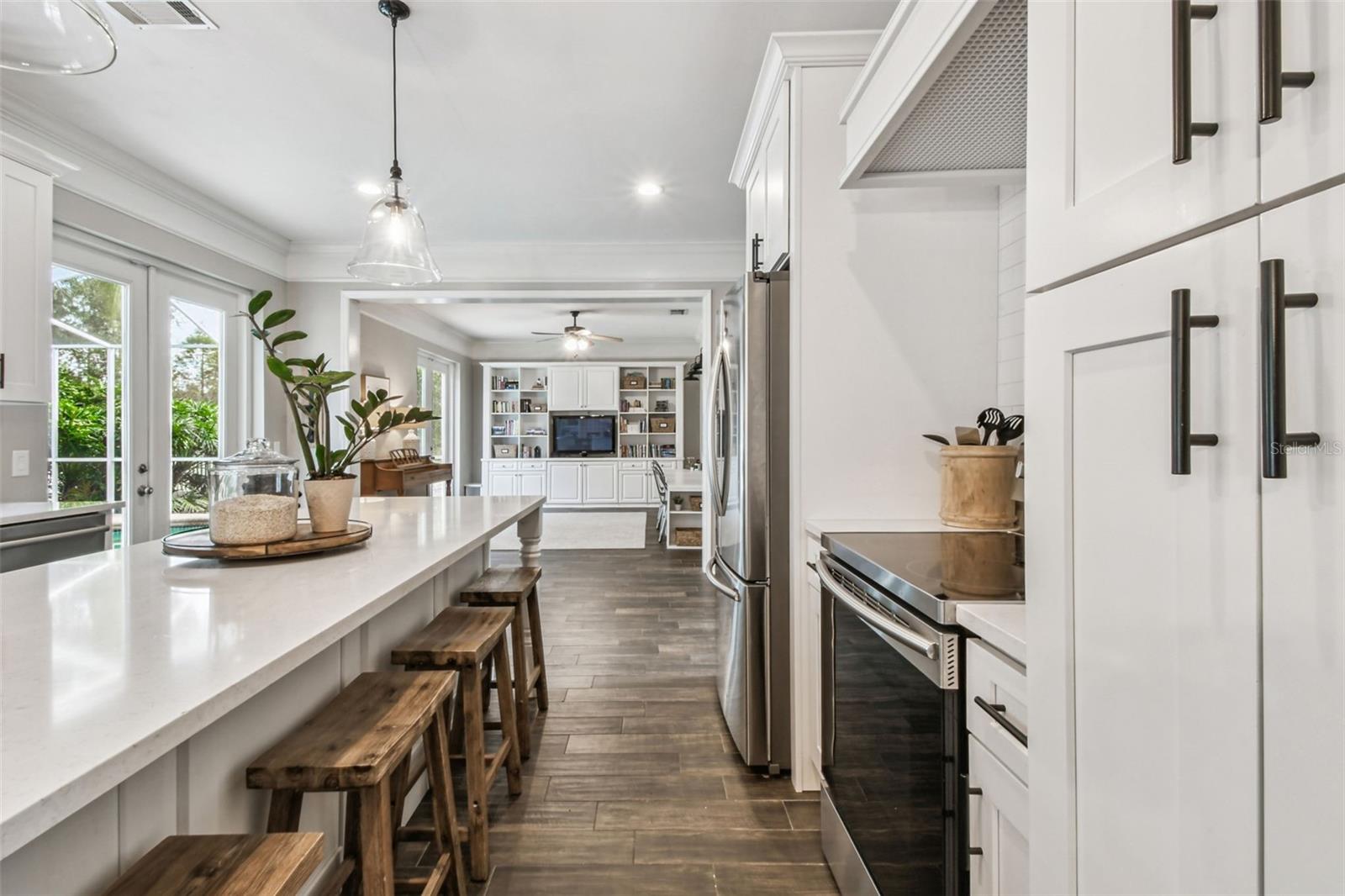 TAMPA PALMS - Residential