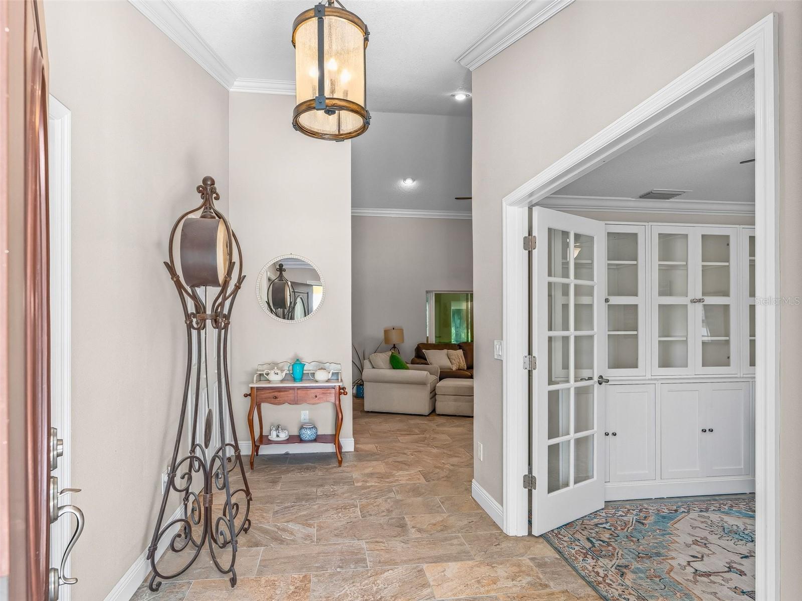 5331 GROVE MANOR