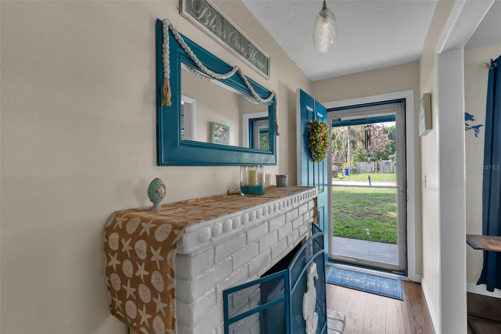 HIGH POINT - Residential