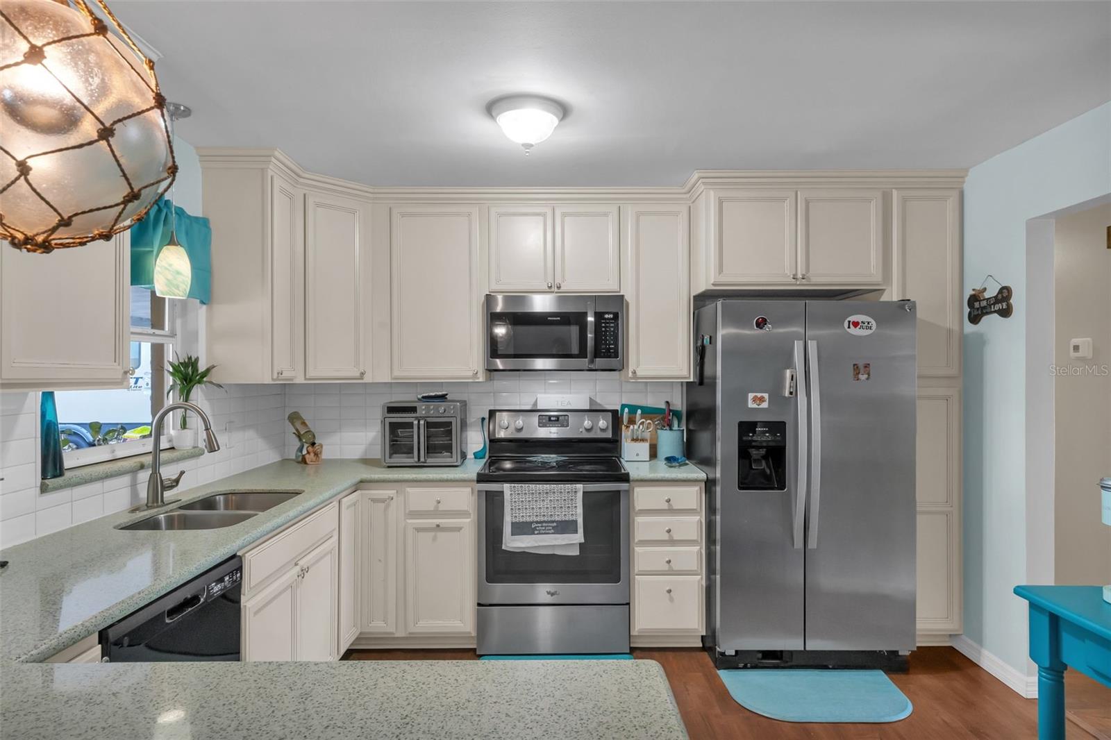 HIGH POINT - Residential
