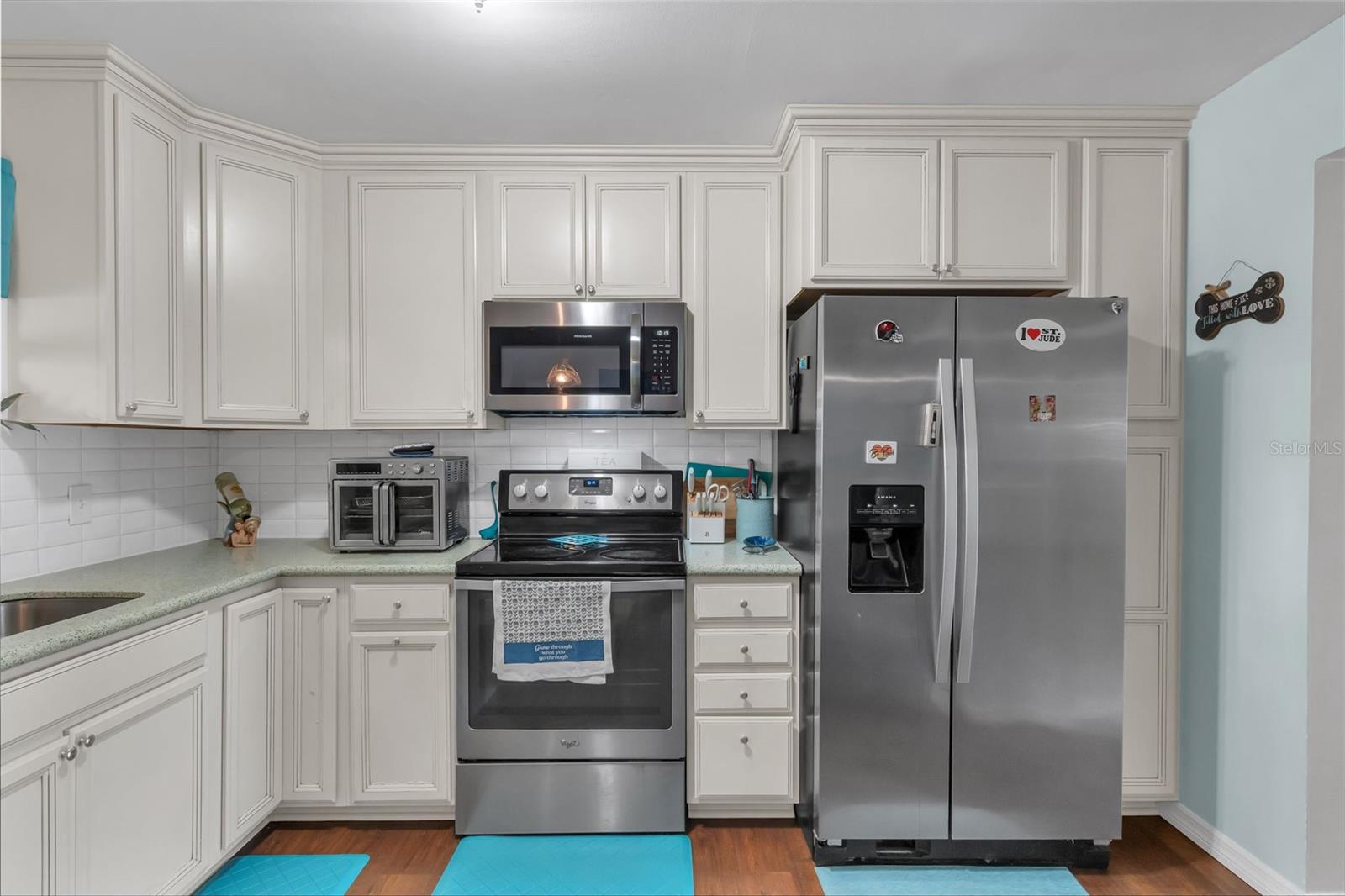 HIGH POINT - Residential