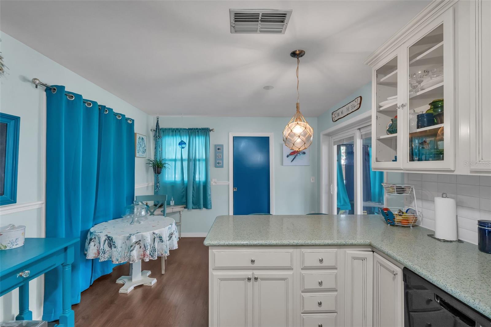 HIGH POINT - Residential