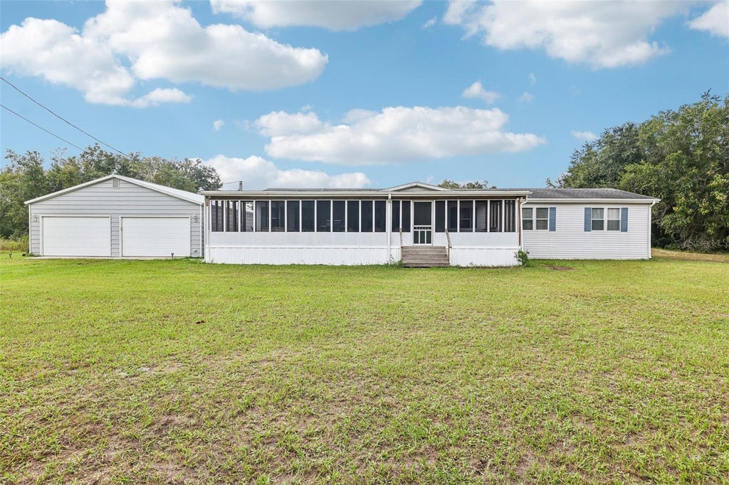 Photo of 18582 Belvedere Road, Orlando, FL 32820 (MLS # G5118136)