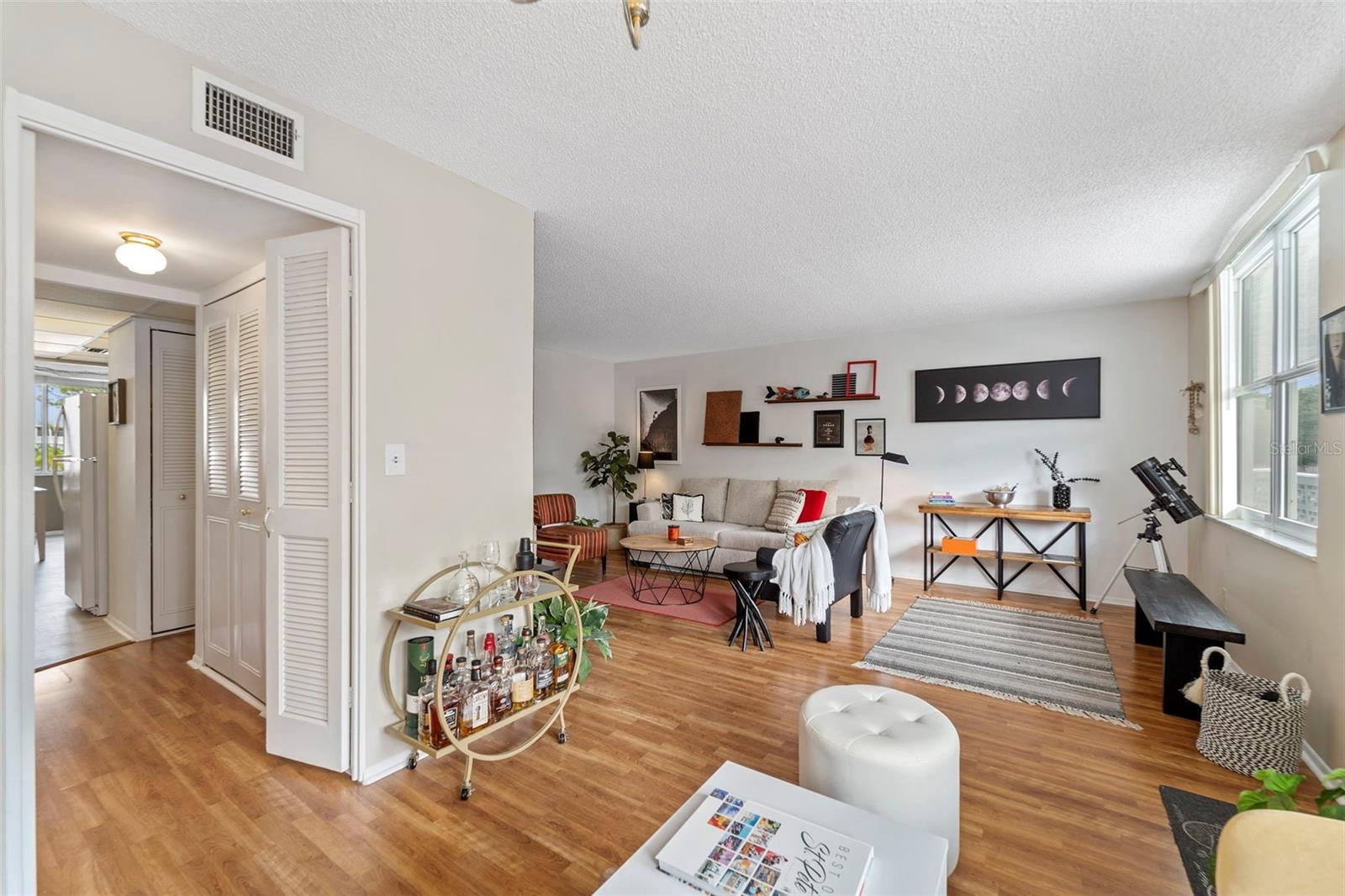 4720 LOCUST STREET NE 210