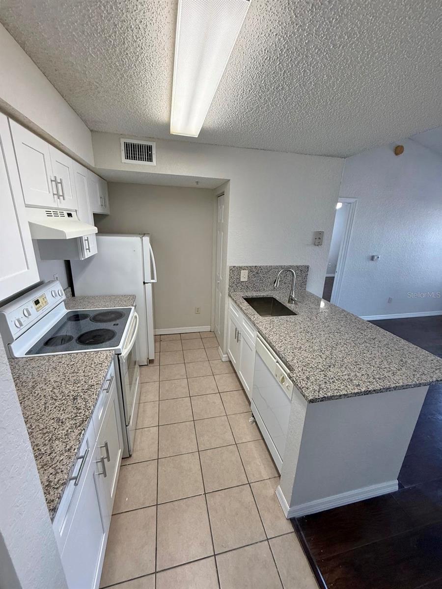 VILLA DEL SOL/KISSIMMEE CONDO - Residential Lease
