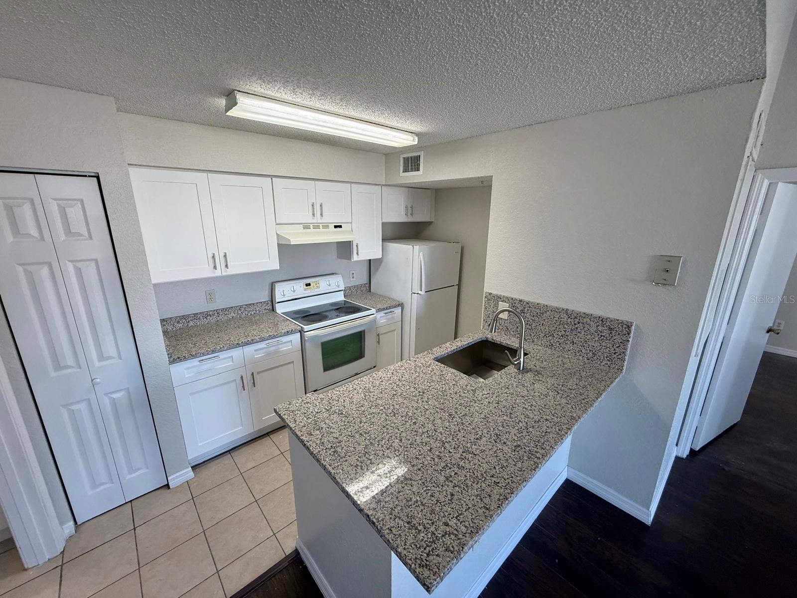 VILLA DEL SOL/KISSIMMEE CONDO - Residential Lease