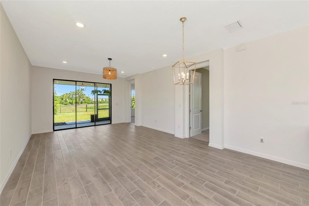 Photo of 9000 Tequila Sunrise Drive, Sarasota, FL 34241 (MLS # A4692557)