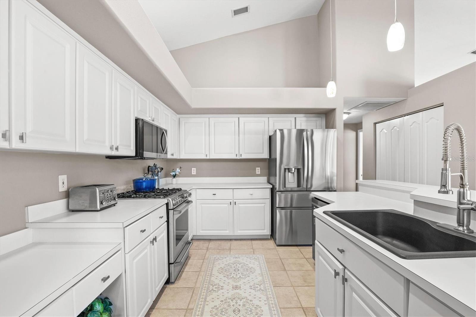 ANCLOTE ISLES - Residential