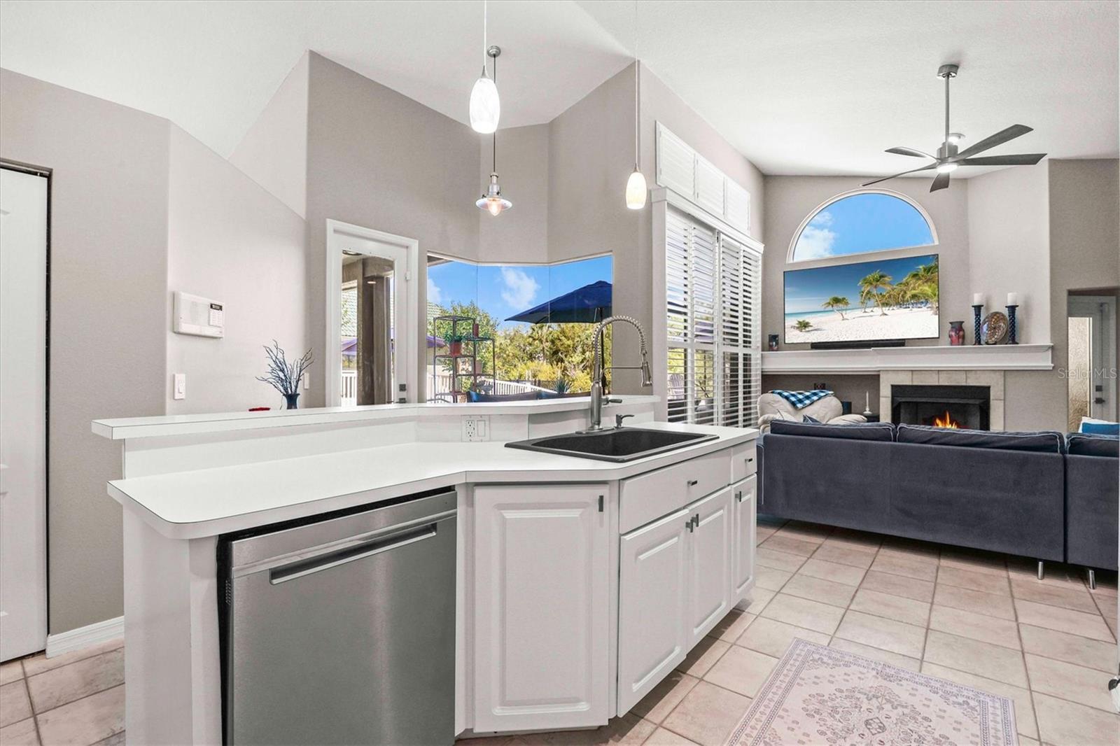 ANCLOTE ISLES - Residential
