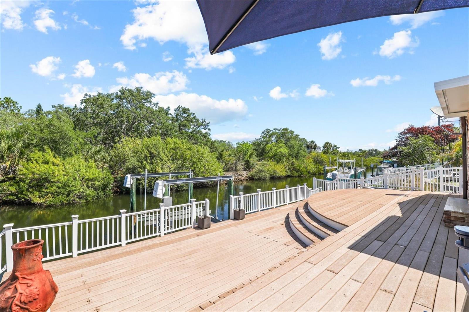 ANCLOTE ISLES - Residential