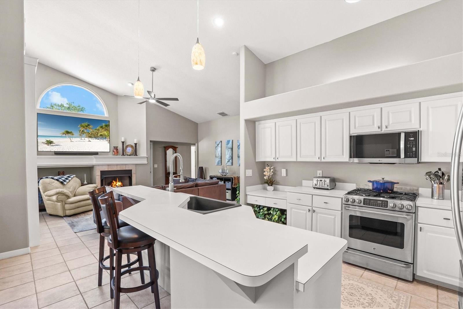 ANCLOTE ISLES - Residential