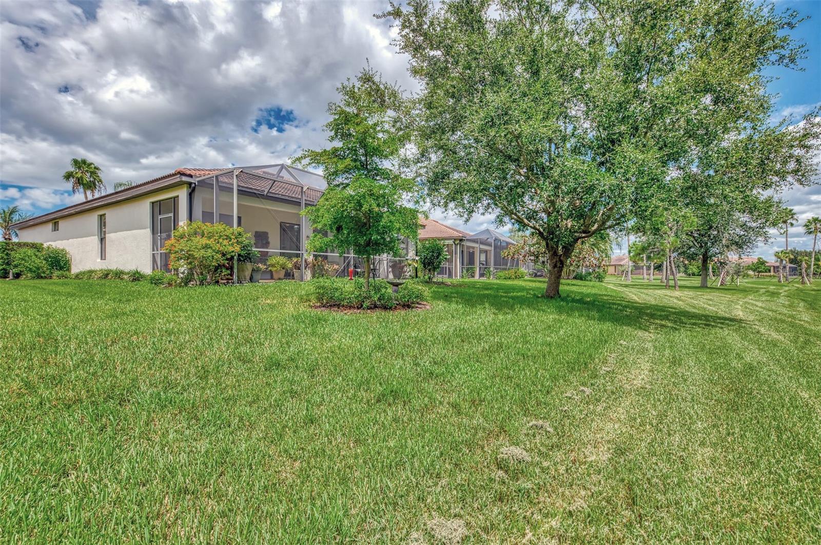 VENETIAN FALLS PH 2 - Residential