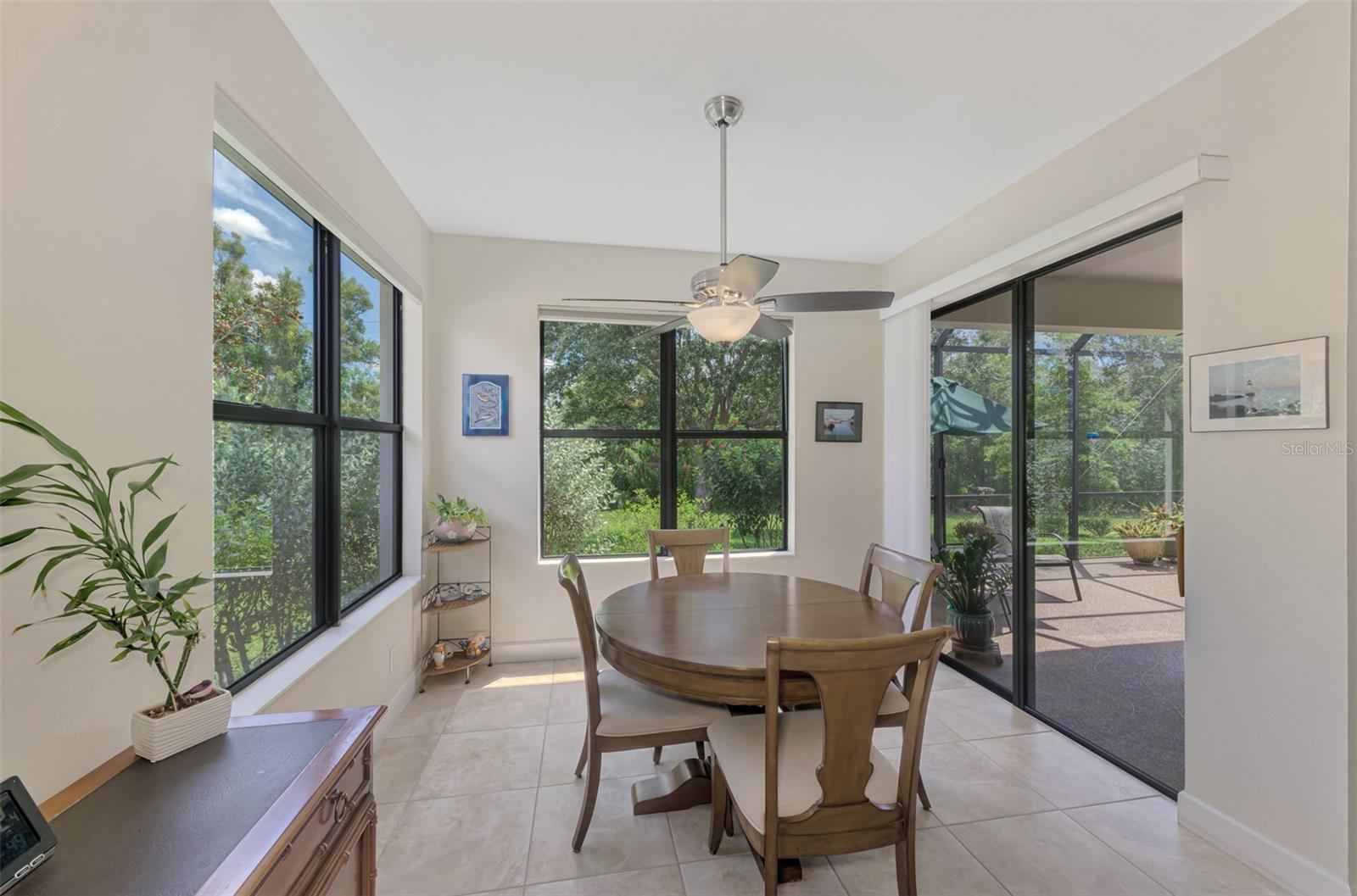 VENETIAN FALLS PH 2 - Residential