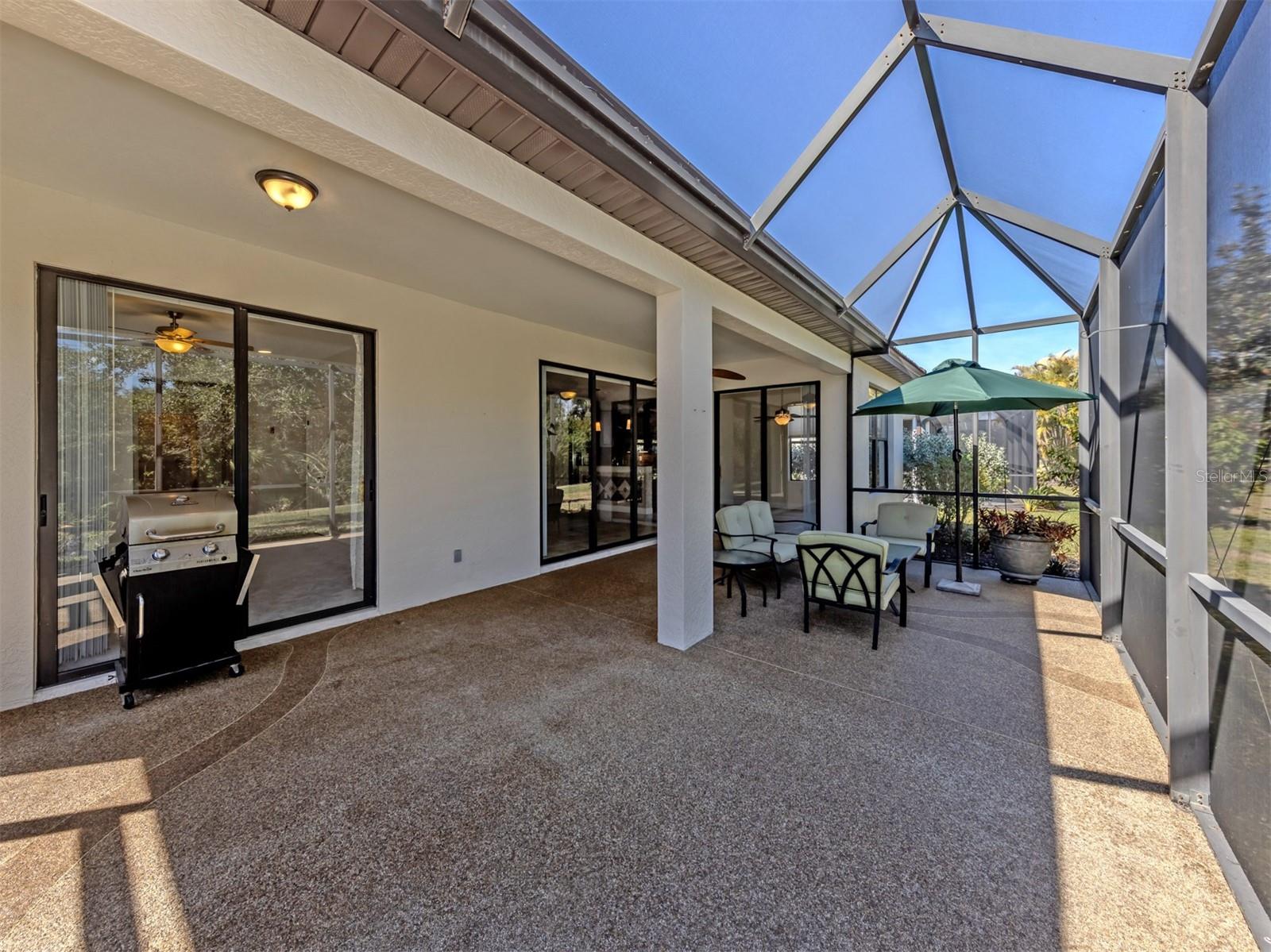 VENETIAN FALLS PH 2 - Residential