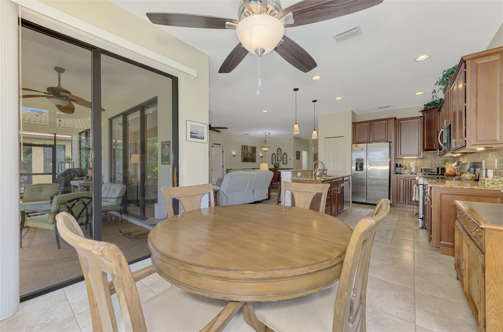 VENETIAN FALLS PH 2 - Residential