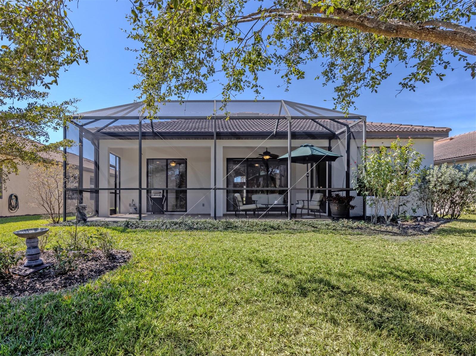 VENETIAN FALLS PH 2 - Residential