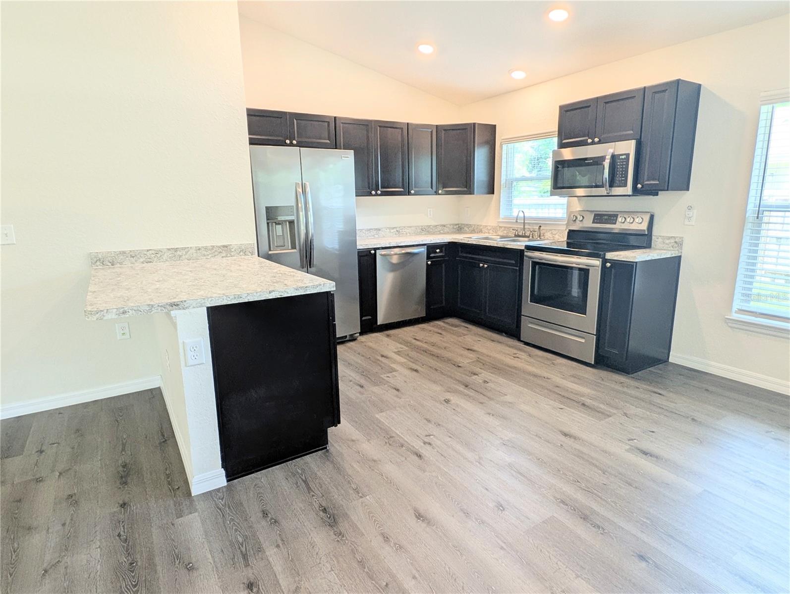 BELLEVIEW HEIGHTS ESTATE - Residential