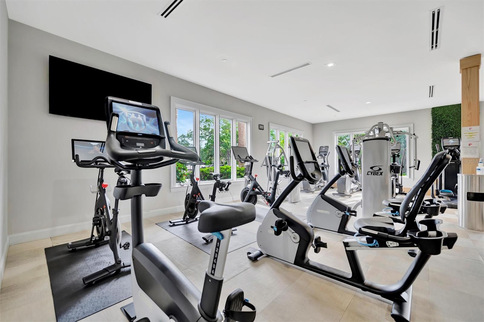 ROSEDALE 7 - Residential