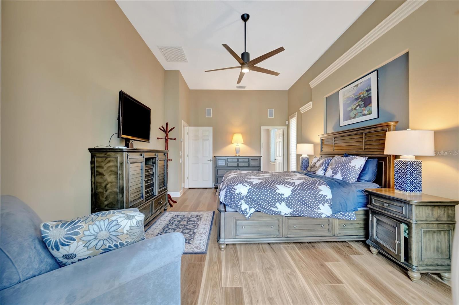 ROSEDALE 7 - Residential