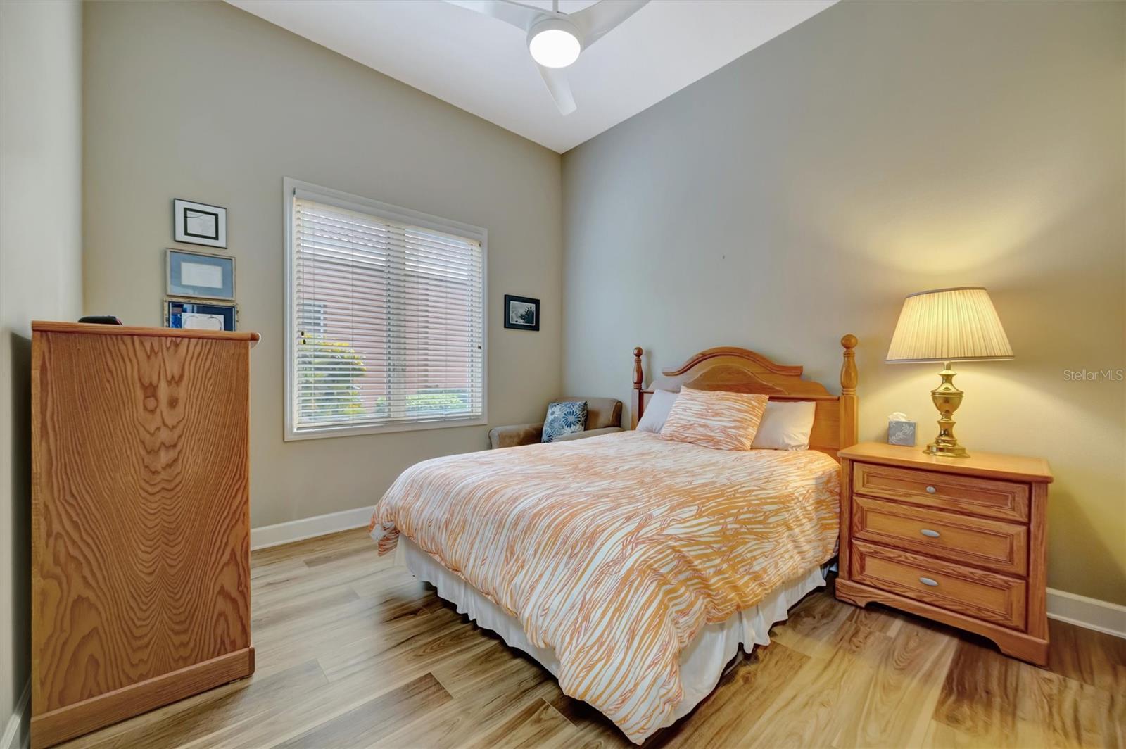 ROSEDALE 7 - Residential