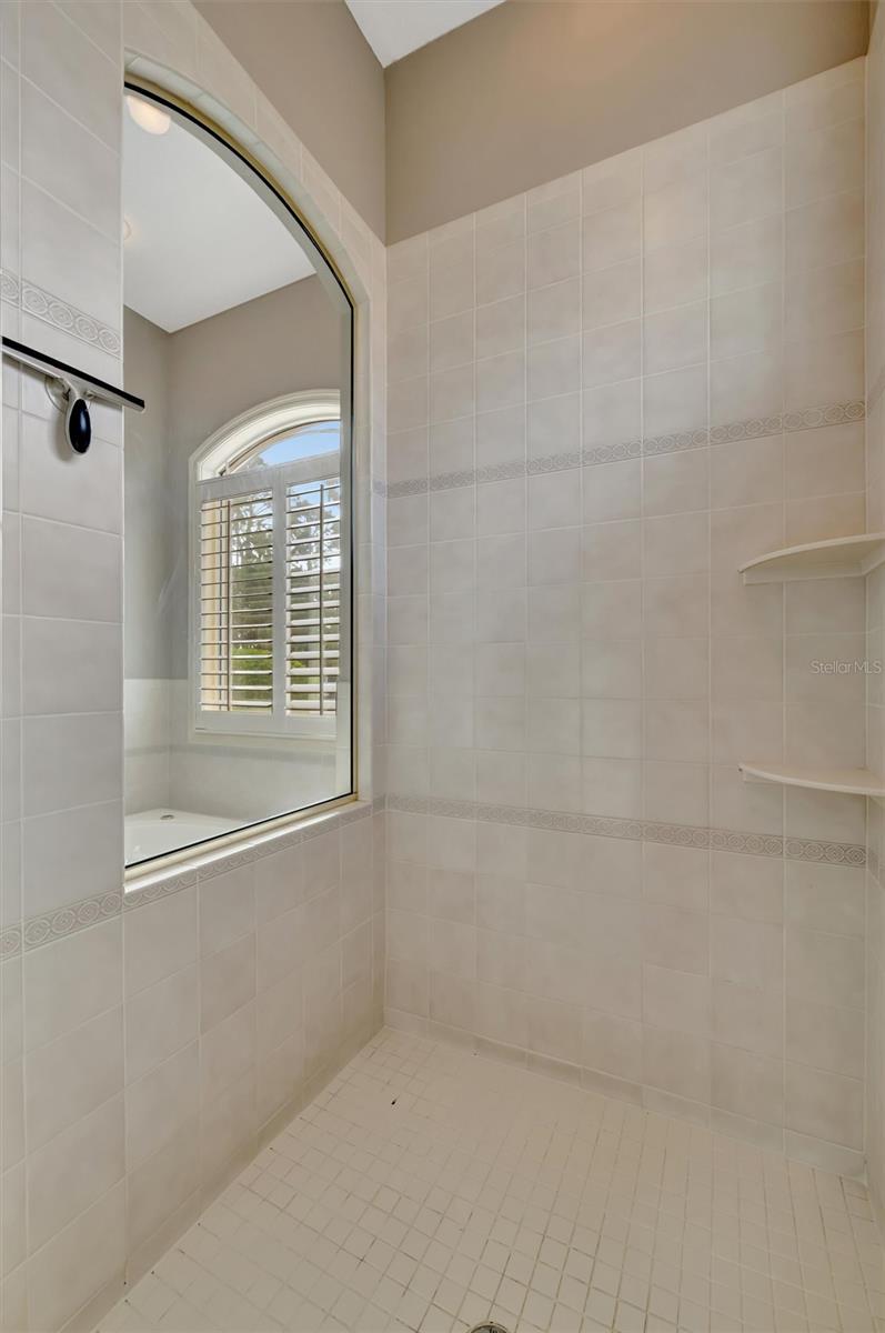 ROSEDALE 7 - Residential