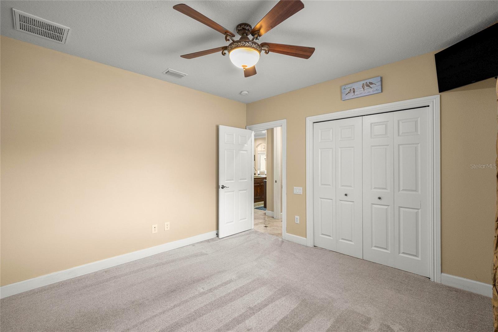 JULIETTE FALLS - Residential