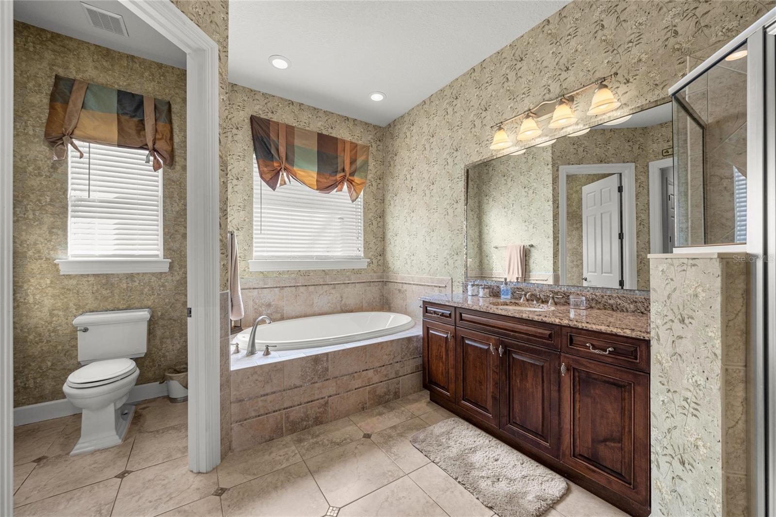 JULIETTE FALLS - Residential