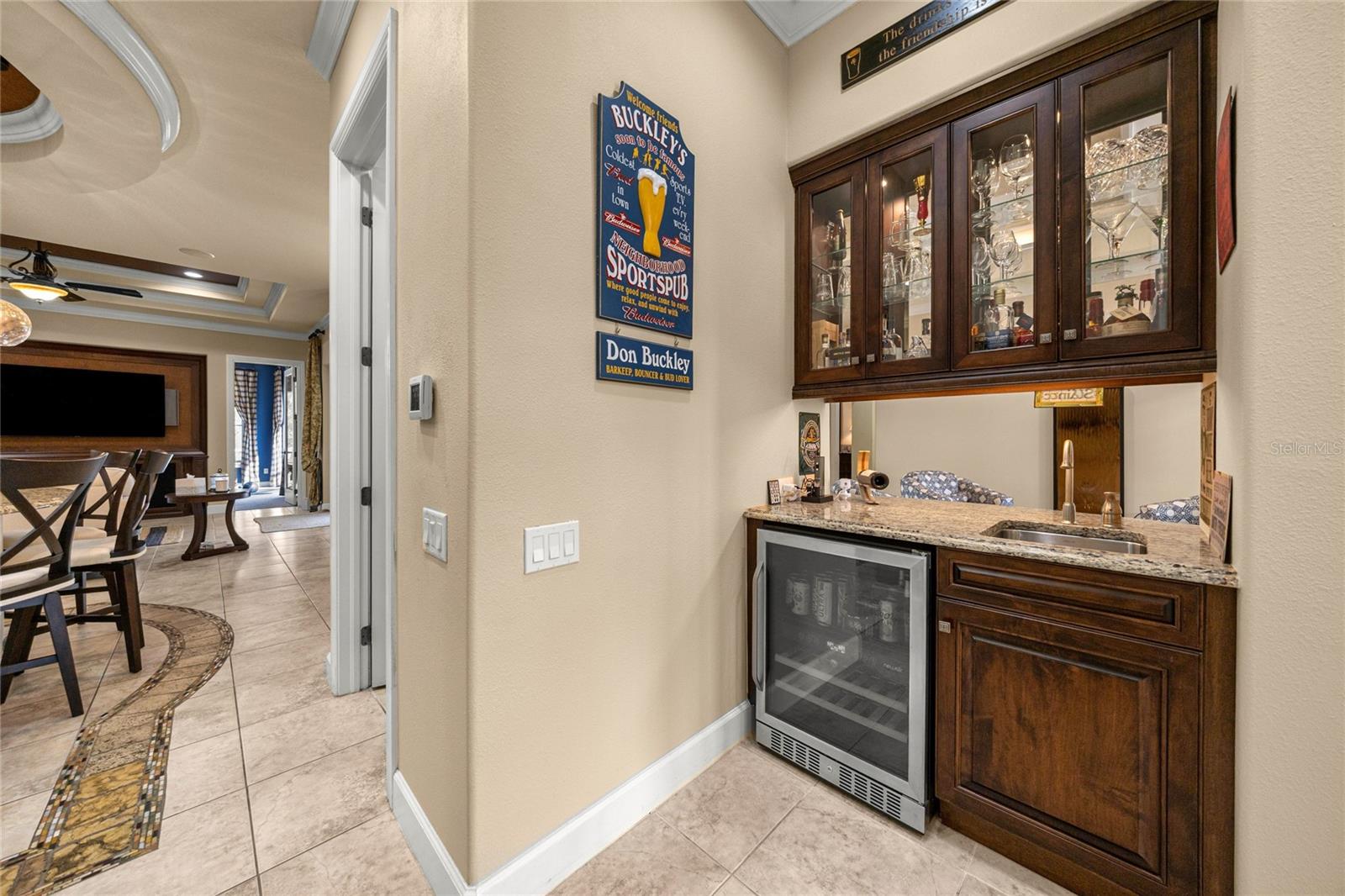 JULIETTE FALLS - Residential