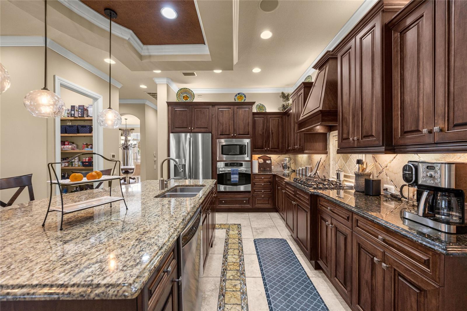 JULIETTE FALLS - Residential