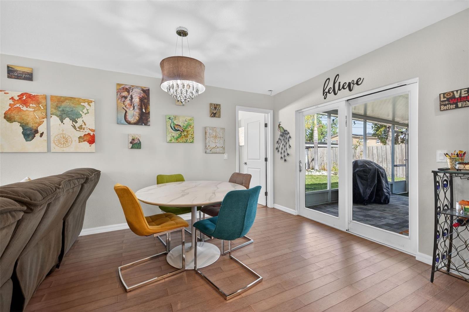 MEADOW LAWN 12TH ADD - Residential