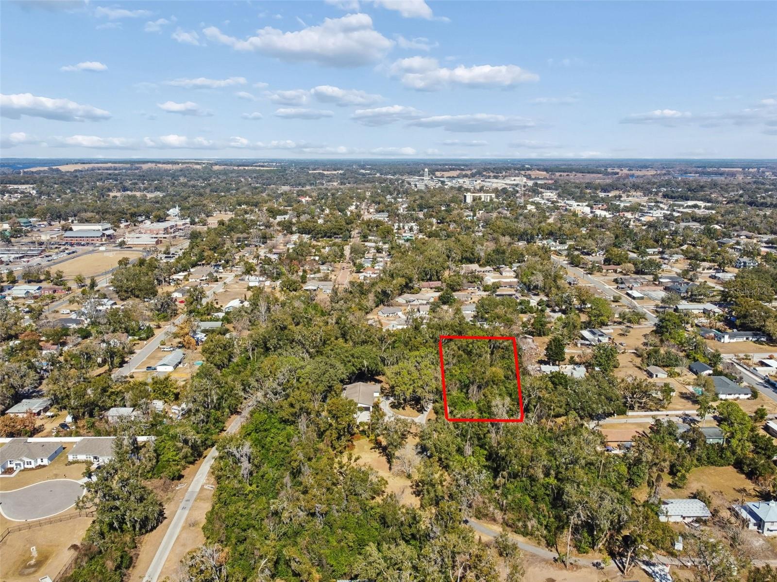 MILLS ESTATES - Land