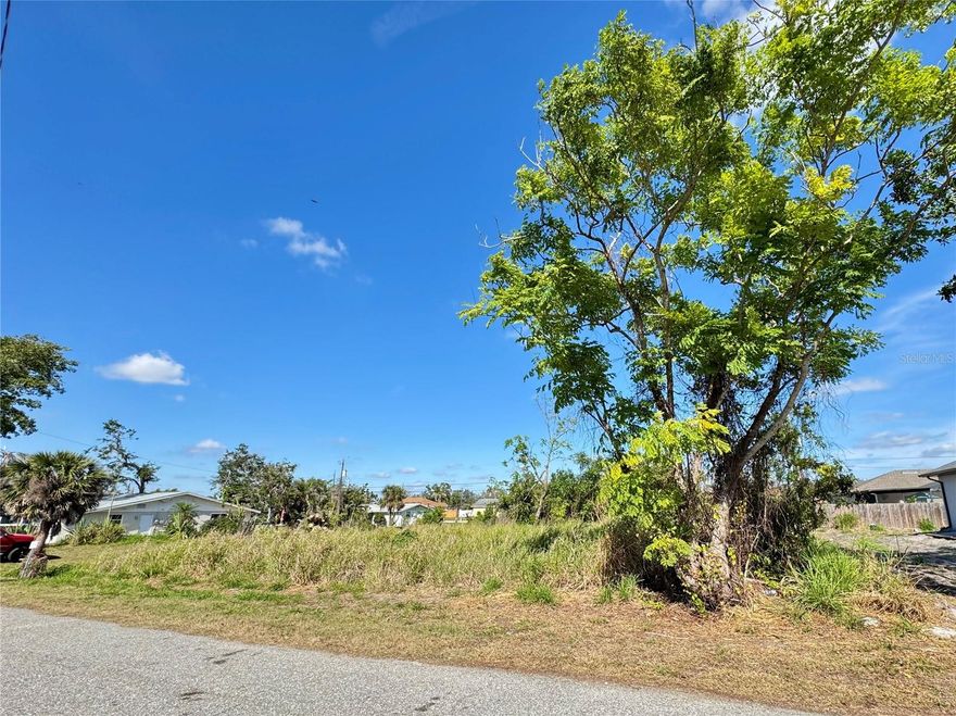 Located in the sought after community of South Venice. Electric near-by. Zoned for residential, 80x100, NO HOA, NOT IN A FLOOD ZONE, NO CDDs. 80x100 easement north of the property is owned and maintained by Sarasota county. Minutes to the Venice Beach Ferry which takes you to South Venice’s private beach, a private boat ramp and kayak access, all accessible with a low optional annual fee. Stop browsing and buy this one before it's gone!!! Now is the time to build your dream home or invest in your future! Opportunity rarely presents itself like this and when it does timing is everything! Don't let this rare opportunity pass you by!! Prime location. Conveniently located near restaurants, shopping, I-75, and US-41. Minutes to the historic downtown Venice and beautiful beaches known as the "Shark Tooth Capital of the World". Enjoy true Florida living; Hiking, biking, hunting, swimming, shelling, boating, fishing, bird watching, and beyond. Schedule a viewing today and let this dream home become your reality!