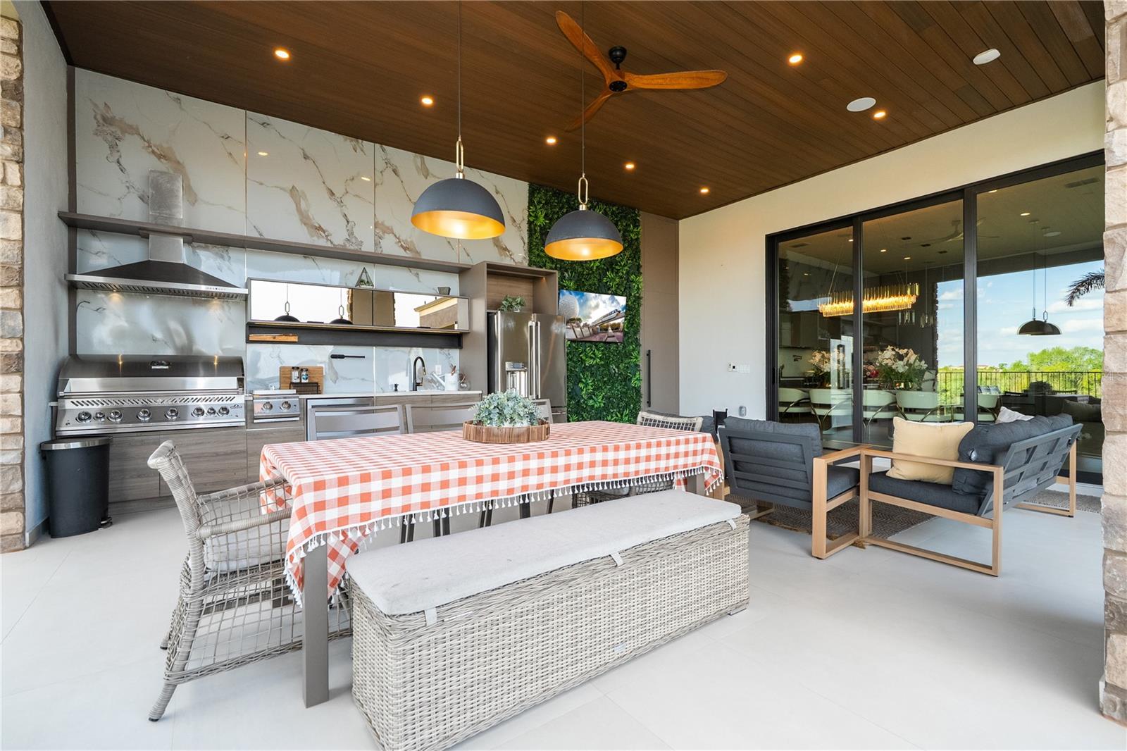 BELLA COLLINA WEST SUB - Residential