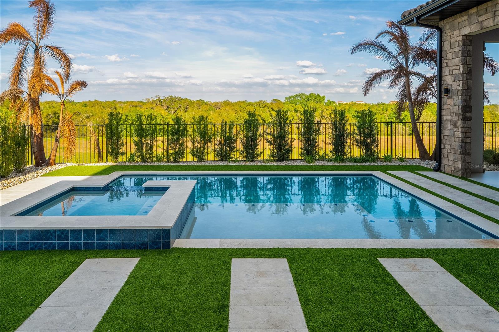 BELLA COLLINA WEST SUB - Residential