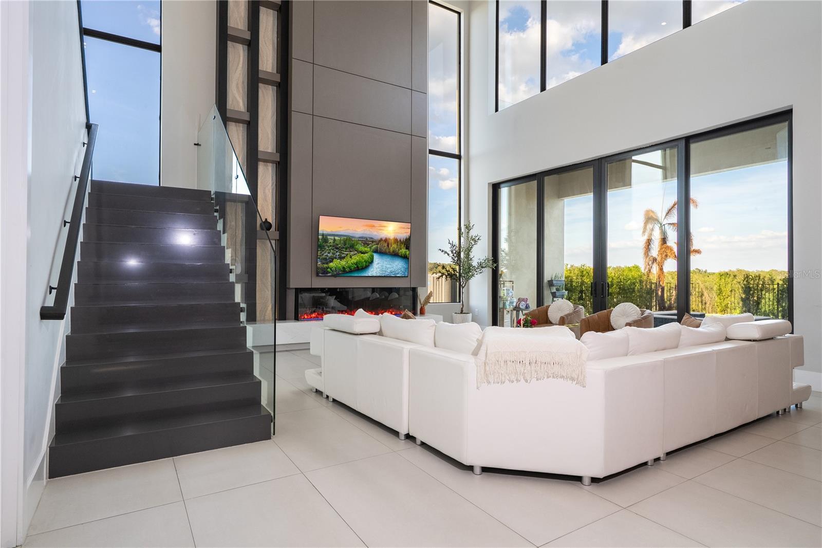 BELLA COLLINA WEST SUB - Residential