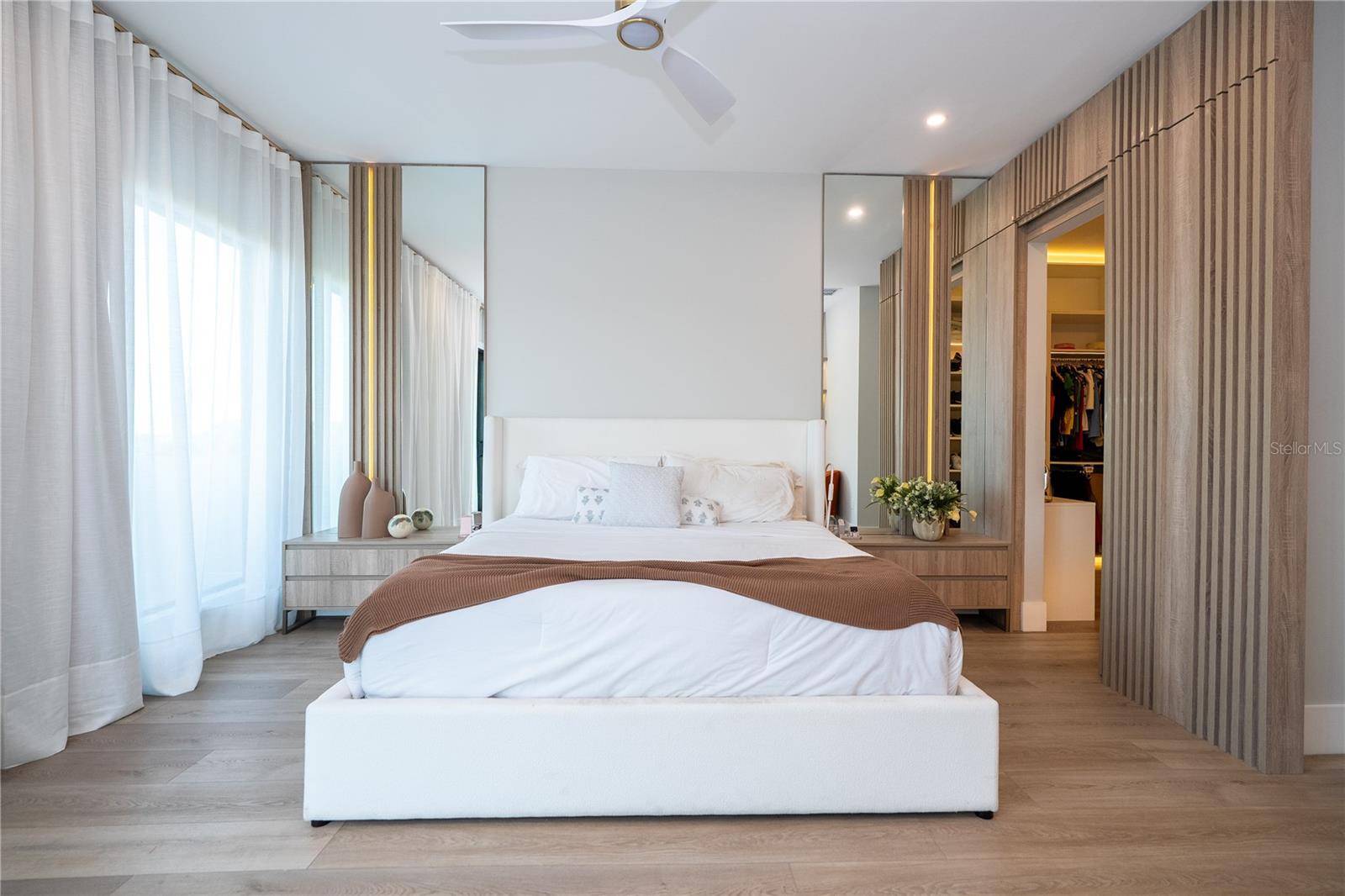 BELLA COLLINA WEST SUB - Residential