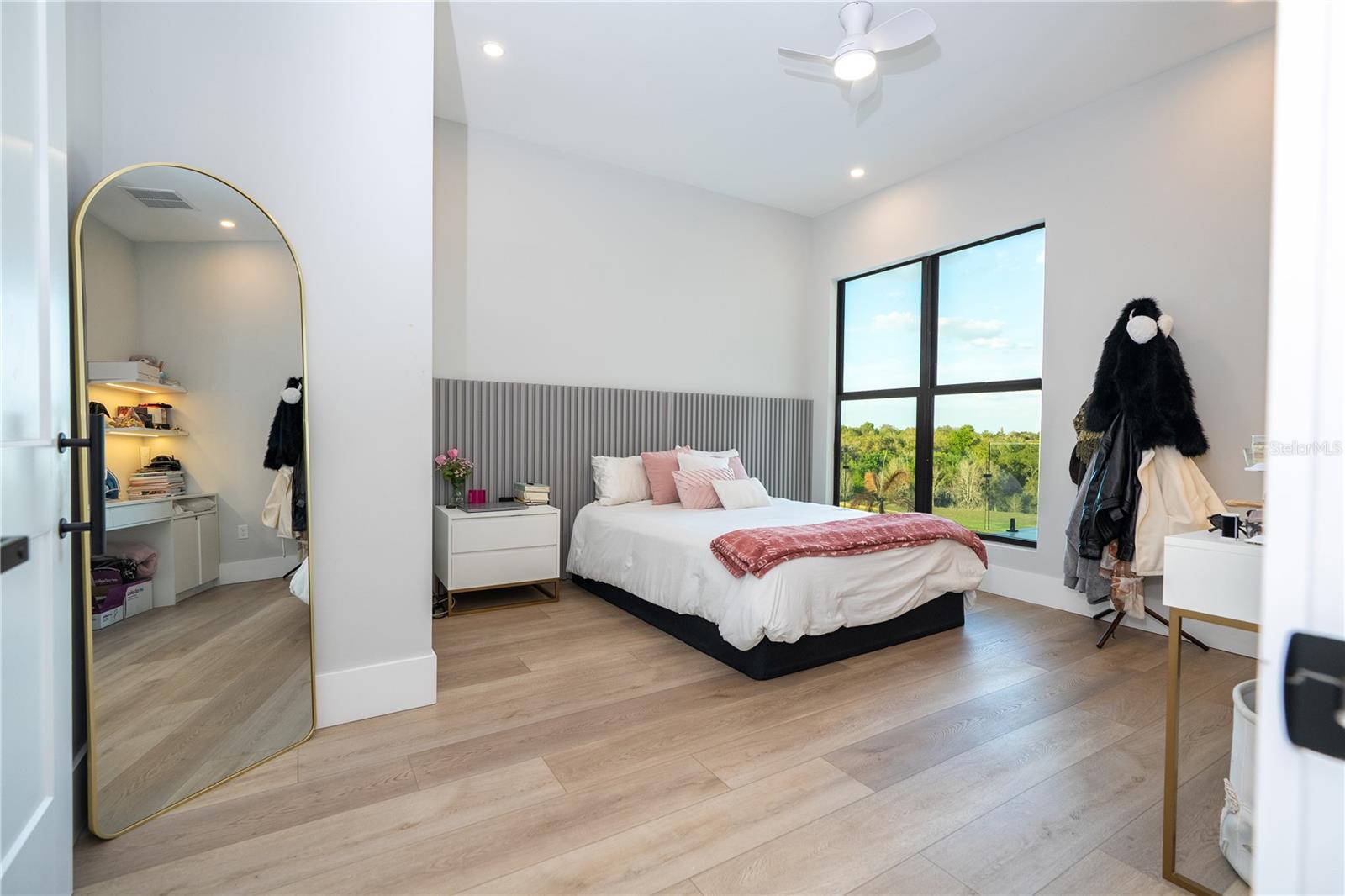 BELLA COLLINA WEST SUB - Residential