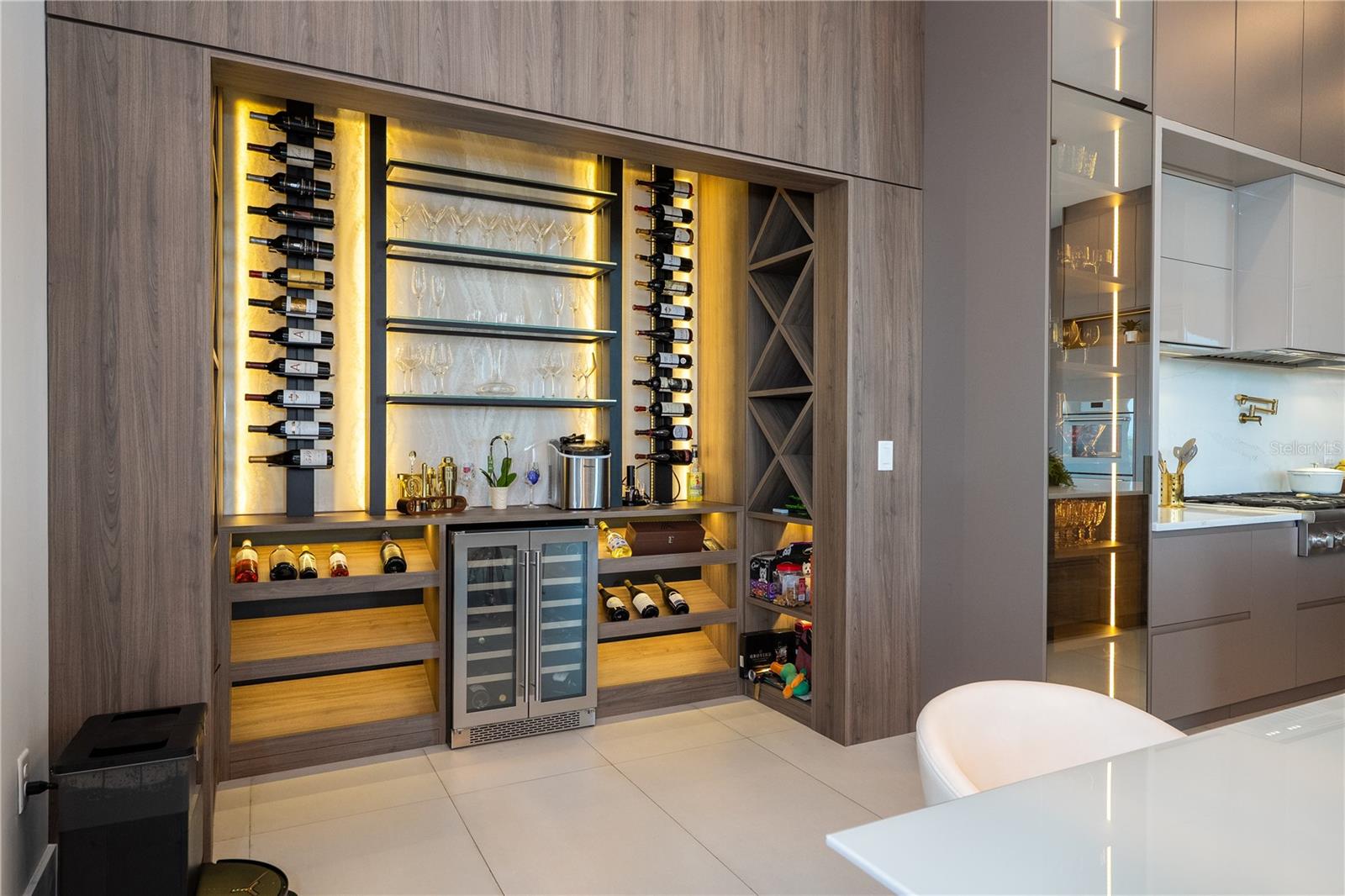 BELLA COLLINA WEST SUB - Residential